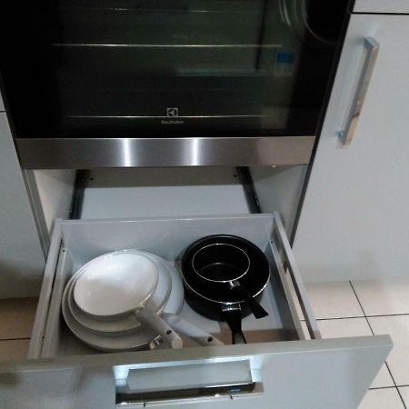 Bel et spacieux appartement de 84 m² avec parking très proche du Métro Garibaldi Lione Esterno foto