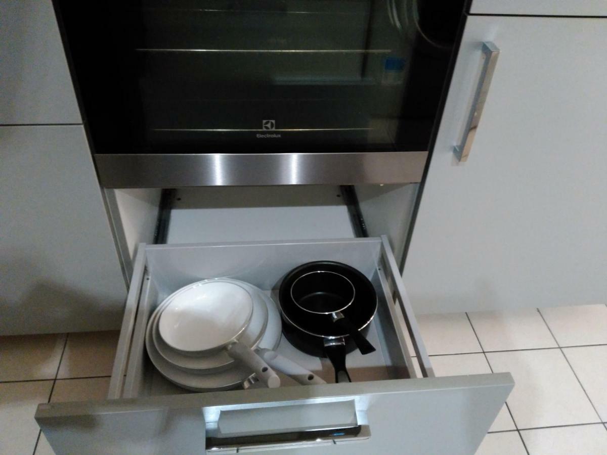 Bel et spacieux appartement de 84 m² avec parking très proche du Métro Garibaldi Lione Esterno foto