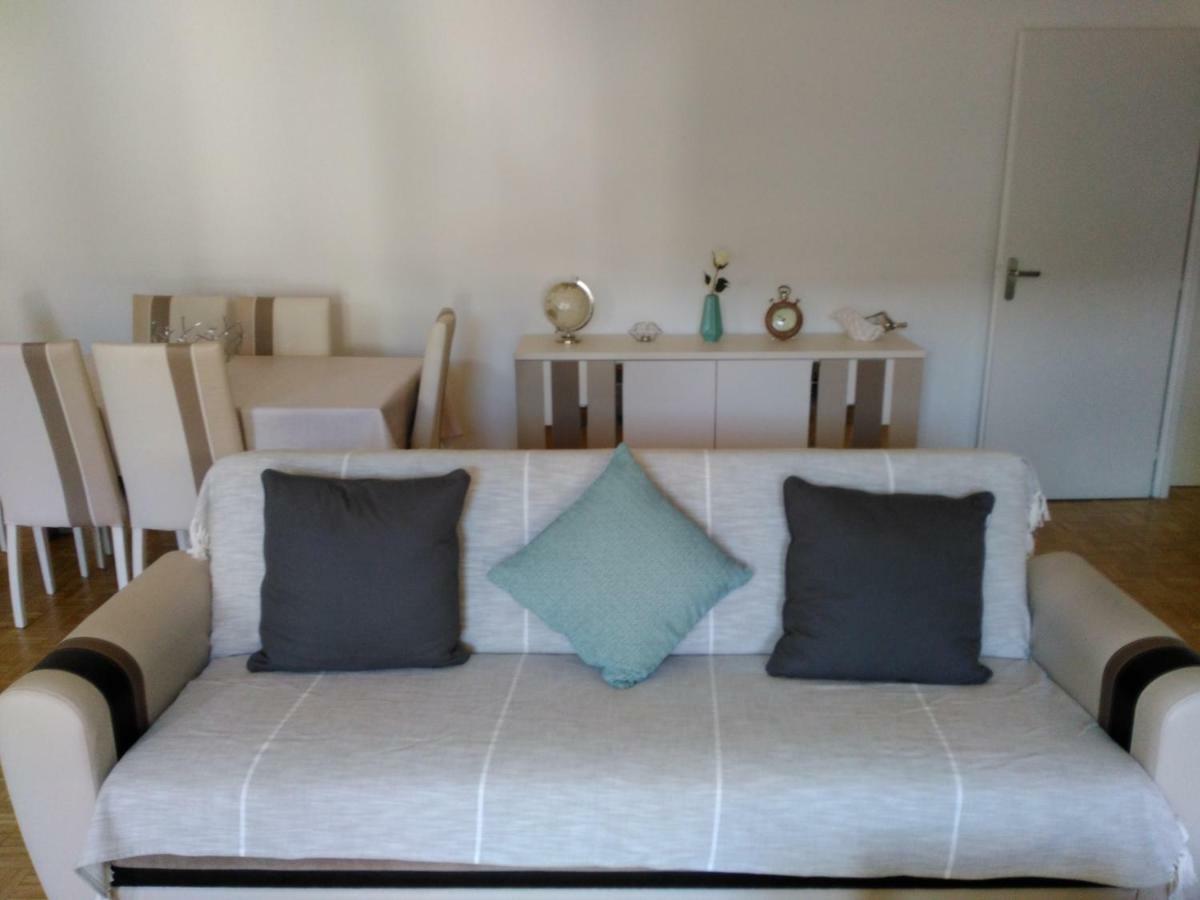 Bel et spacieux appartement de 84 m² avec parking très proche du Métro Garibaldi Lione Esterno foto